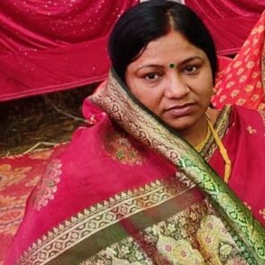 Teacher Upma Singh, who rejected her husband after getting a job, punished, suspended